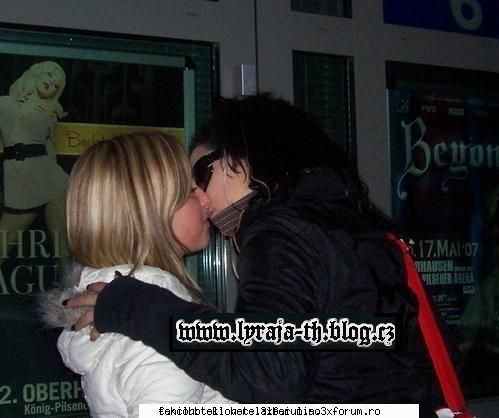 bill are o iubita??? - oare bill are vreo uibita ptr ca am niste poze - Bill